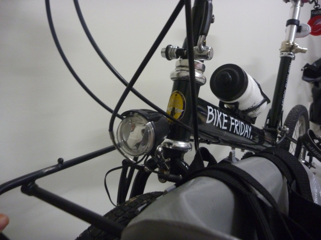 Fork mounted B&M Lumotech IQ Cyo on my Bike Friday